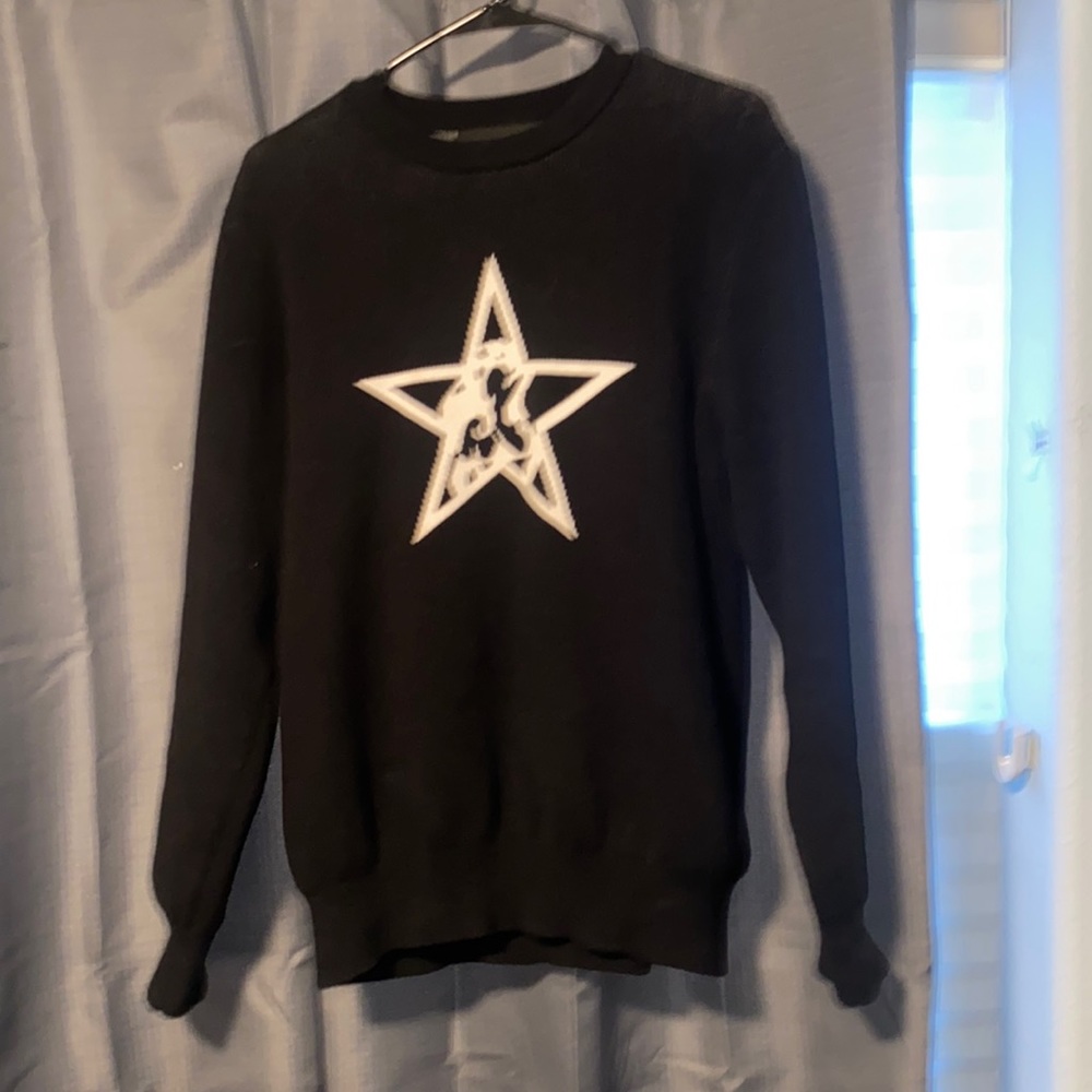 Scatter brain sweater